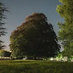 Le Chateau D'etoges - Champagne
