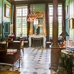 Le Chateau D'etoges - Champagne