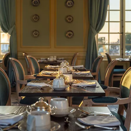 Le Chateau D'etoges - Champagne