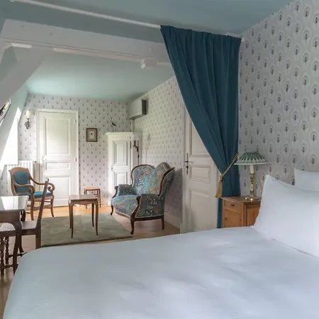 Otel Le Chateau D'etoges - Champagne 4*