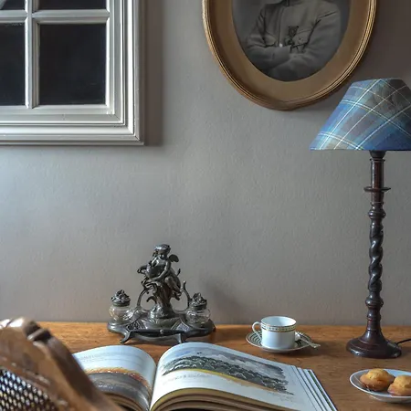 酒店 Le Chateau D'etoges - Champagne 4*