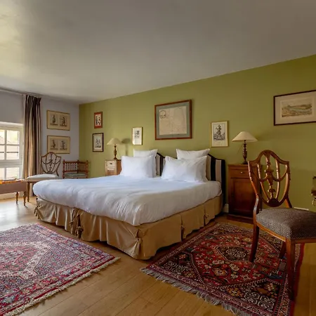 Le Chateau D'etoges - Champagne Hotel