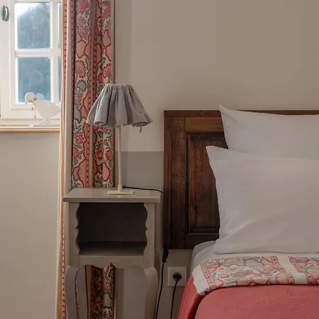 فندق Le Chateau D'etoges - Champagne 4*