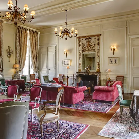 Le Chateau D'etoges - Champagne Hotel 4*