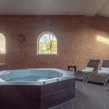 Otel Le Chateau D'etoges - Champagne