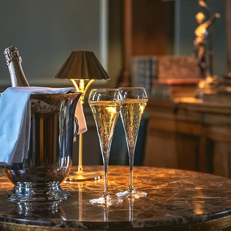 Le Chateau D'etoges - Champagne 4*