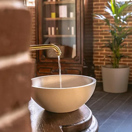 Le Chateau D'etoges - Champagne 4* エトージュ