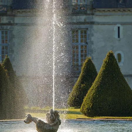 Le Chateau D'etoges - Champagne ホテル 4*