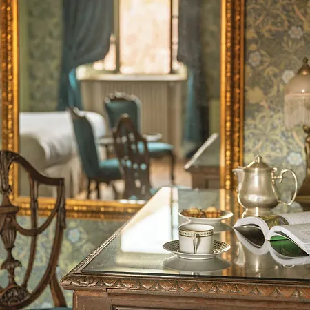 Otel Le Chateau D'etoges - Champagne Étoges