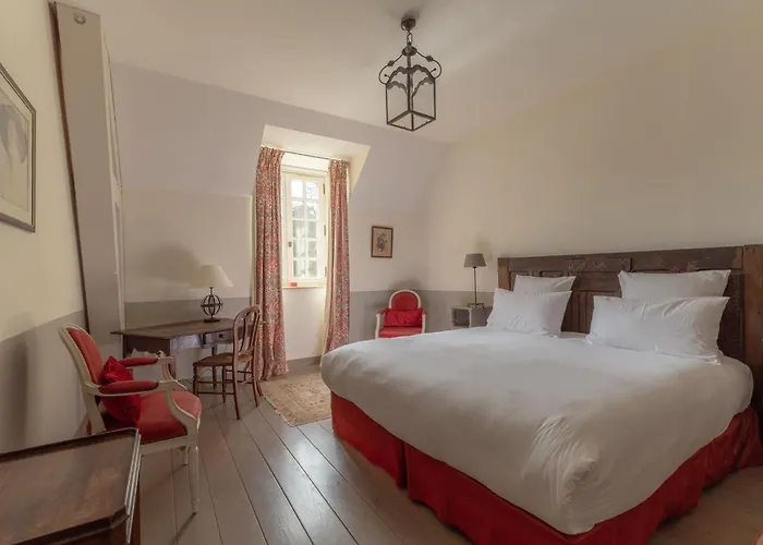 Le Château D'etoges - Les Collectionneurs