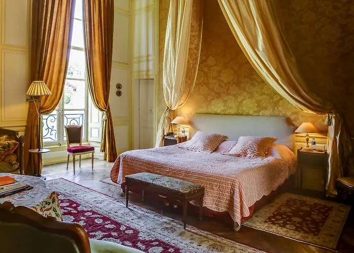 Le Château D'etoges - Les Collectionneurs