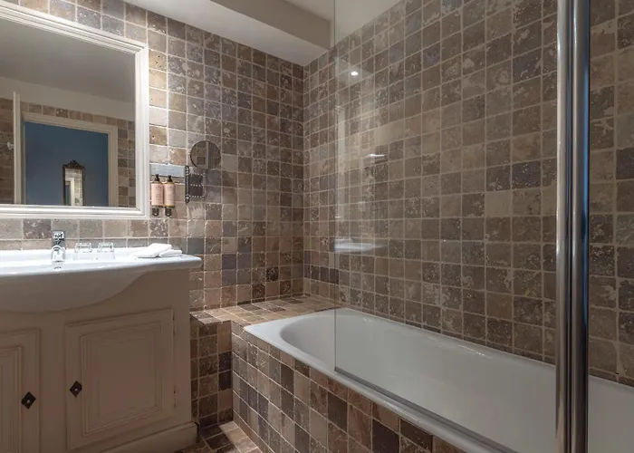 Hotel Le Château D'etoges - Les Collectionneurs Étoges