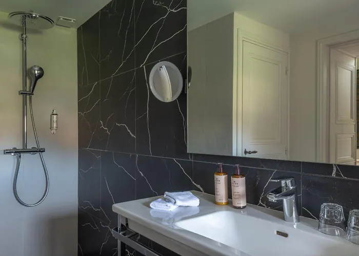 Le Château D'etoges - Les Collectionneurs Hotel 4*