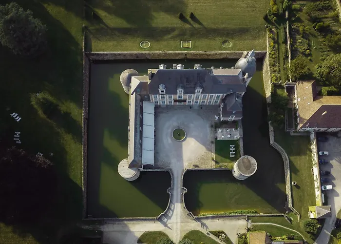 Hotel Le Château D'etoges - Les Collectionneurs